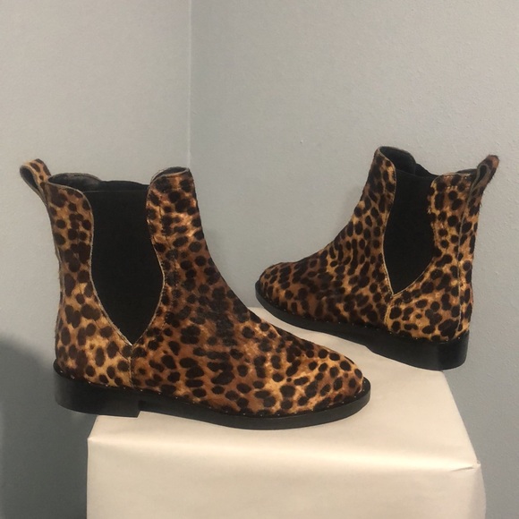 New REBECCA MINKOFF Leopard Print Calf Hair Sabeen Chelsea Boot - Picture 7 of 9